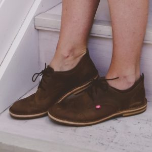 Akina Salvador - thin sole